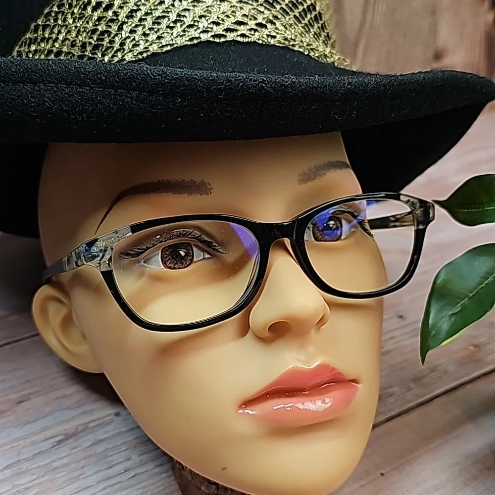 LADIES BLACK & GOLD PLASTIC EYEGLASS FRAMES